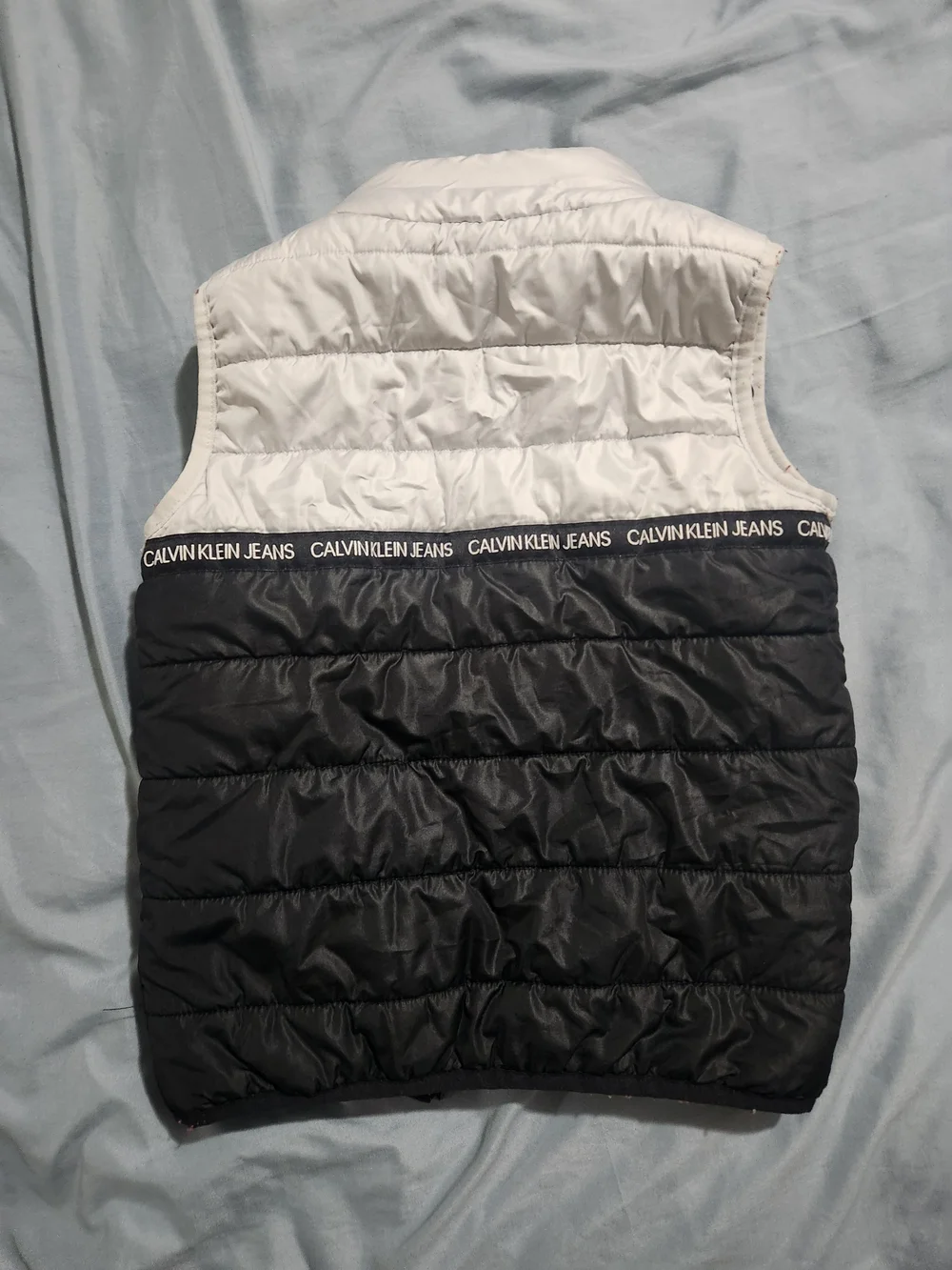 Calvin Klein Colorblock Puffer Vest - White & Black